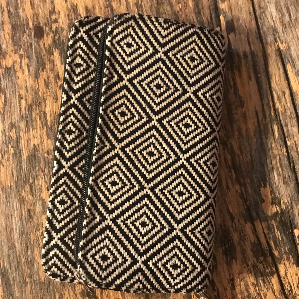 31 wallet